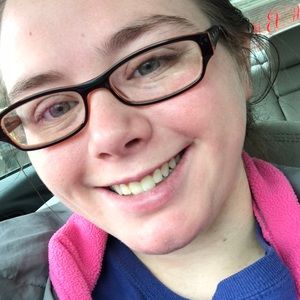 Meet your Posher, Kelsey